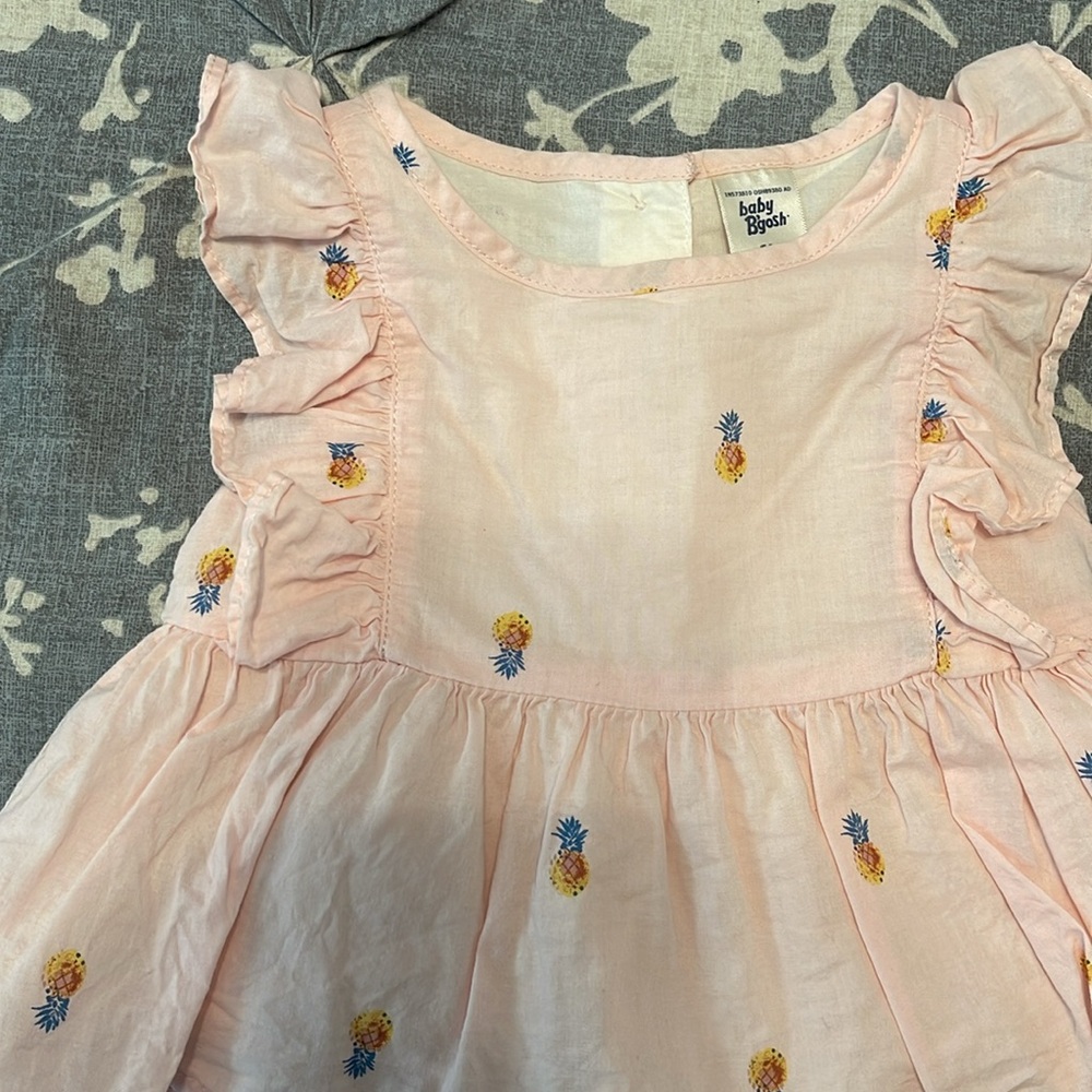 Pineapple Outfit - Picture 2 of 12